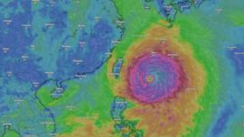 China intensifica las medidas de emergencia por el avance del tifón Bavi mientras Taiwán sufre masivos cortes de luz
