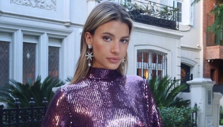 Angie Landaburu dio cátedra de estilo sobre cómo usar los pantalones capri de día y de noche 