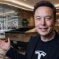 Con beneficios fiscales, Milei le abre la puerta a Musk para que desembarque Tesla