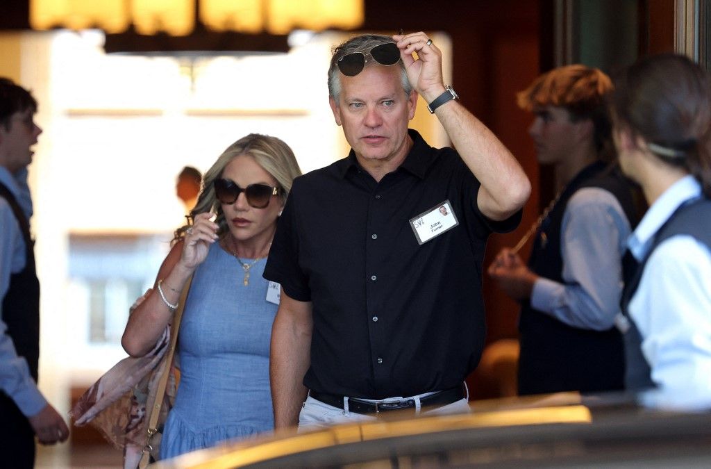 Sun Valley 2026. Brandy y Jhon Furner, presidente y CEO de Walmart.