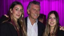 Mauricio Macri vivió el triunfo de Argentina contra Suiza con su hija Antonia y la hija de Juliana Awada, Valentina Barbier