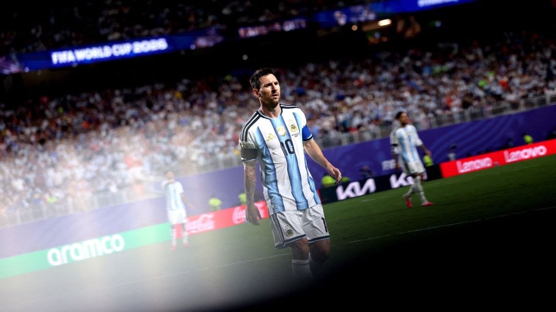 Messi se aventura en aguas inexploradas con el choque de semifinales de Inglaterra Messi se aventura en aguas inexploradas con el choque de semifinales de Inglaterra