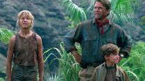Ariana Richards,  Sam Neill y Joseph Mazzello en Jurassic Park (1993)