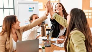 Cada vez más mujeres deciden emprender.