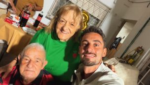 Nicolás Occhiato, su abuela Conce y su abuelo