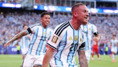 Alexis Mac Allister y Enzo Fernández, figuras de Premier League