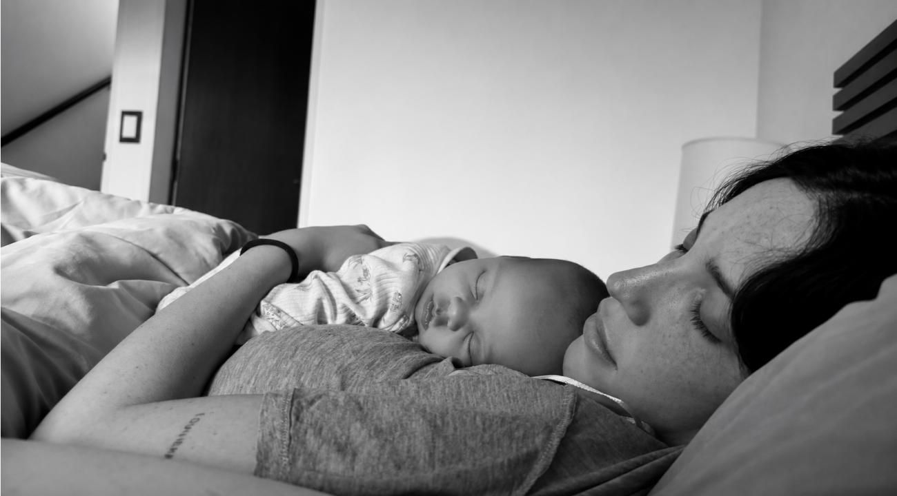 Se habla cada vez más de maternidad. ¿Por qué seguimos hablando tan poco de las mamás?