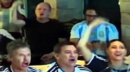 Insaurralde anoche, viendo el partido en lo de Fernández Prieto 13072026