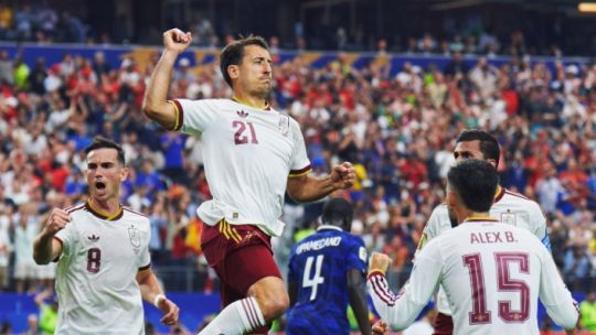 España golpeó primero: Oyarzabal marcó de penal ante Francia y sueña con la final del Mundial 2026