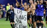  Video: el momento en que la bandera de Malvinas aparece en la tribuna