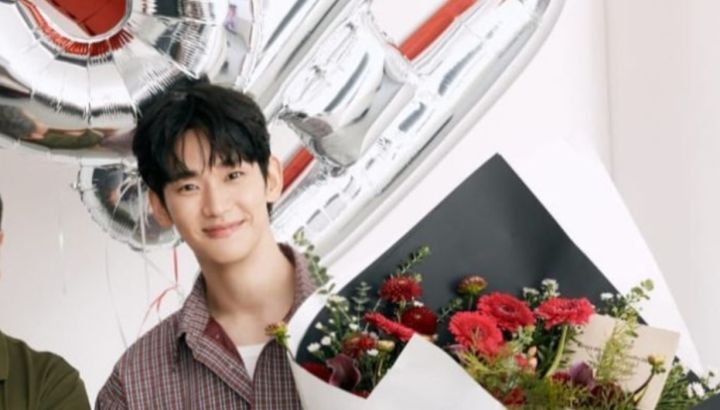 El actor surcoreano Kim Soo-hyun retoma sus actividades después del impactante escándalo
