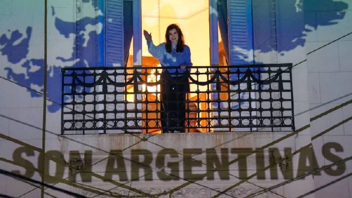 La Justicia rechazó el pedido de Cristina Kirchner para flexibilizar las condiciones de su prisión domiciliaria