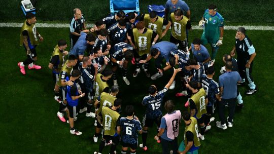 Lionel Scaloni: Argentina smelt 'blood in water' in England win