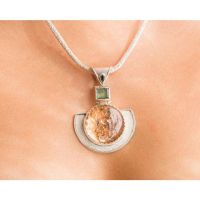 Atipika: joyas que  trascienden el tiempo