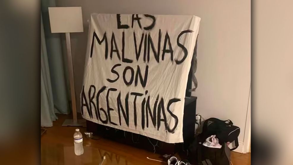 La bandera de Malvinas que tomaron los jugadores