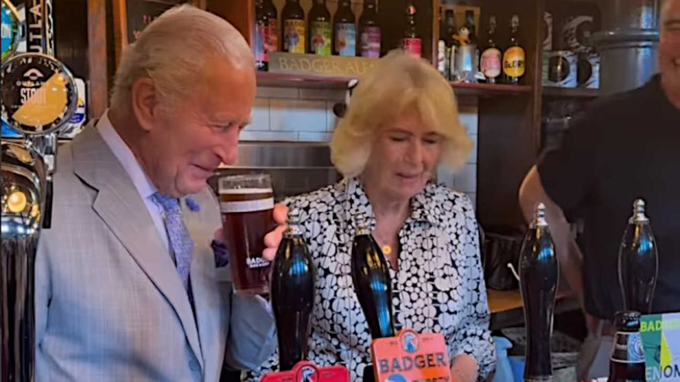 rey Carlos III tomó cerveza y bromeó sobre la derrota de Inglaterra contra Argentina 16072026