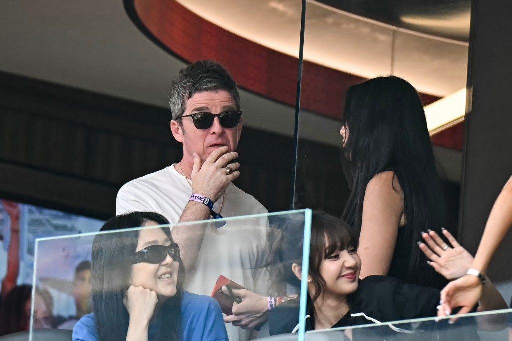 Noel Gallagher y la artista Lisa.
