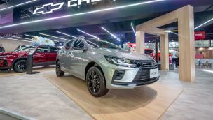 Chevrolet presentó el Onix Activ, la versión más accesible del compacto