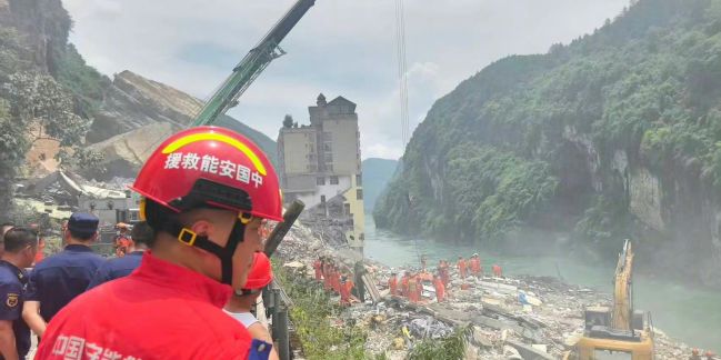 Deslizamiento montaña en China