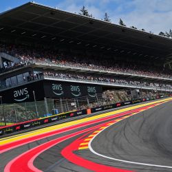 El piloto italiano de Mercedes, Kimi Antonelli, compite durante el Gran Premio de Bélgica de Fórmula 1 en el circuito de Spa-Francorchamps, en Spa. | Foto:ANDREJ ISAKOVIC / AFP