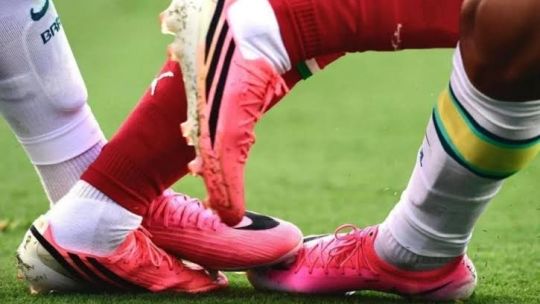 Del bolso Hermès de Messi al mapache de Haaland: los 10 momentos de moda del Mundial 