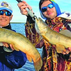 Un agosto a pura aventura y pesca en tu revista Weekend.