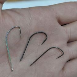 La pesca del pejerrey exige paciencia, observación y precisión. Pequeños errores en el armado del equipo o en la presentación de la carnada pueden reducir notablemente las posibilidades de captura, incluso cuando el pescado está presente.