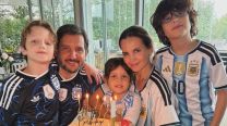 Así fue el cumpleaños de Sabrina Garciarena: rodeada de su familia, rosas y una torta muy especial