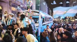 Hinchada Argentina en el obelisco 19072026