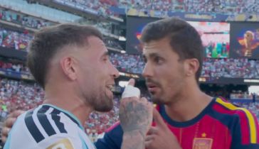 Nicolás Otamendi y Rodri Hernández