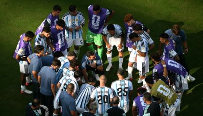 La Selección Argentina junto al DT Lionel Scaloni