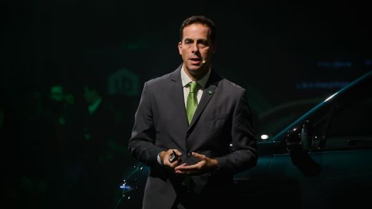 Mercado, financiamiento y futuro electoral, las dudas que enfrenta el fuerte desembarco de los autos eléctricos