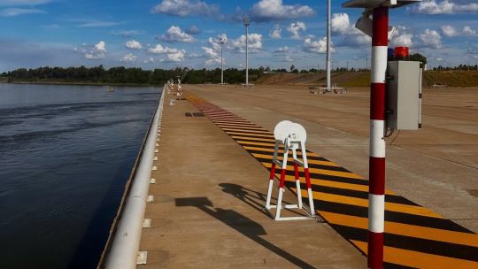 Sin estar habilitado, proyectan 2.500 contenedores por mes en el puerto de Ituzaingó