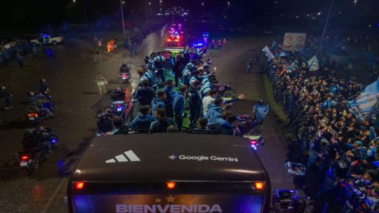 Sin Messi, la Selección Argentina regresó al país tras la final del Mundial 2026: así fue la bienvenida al plantel