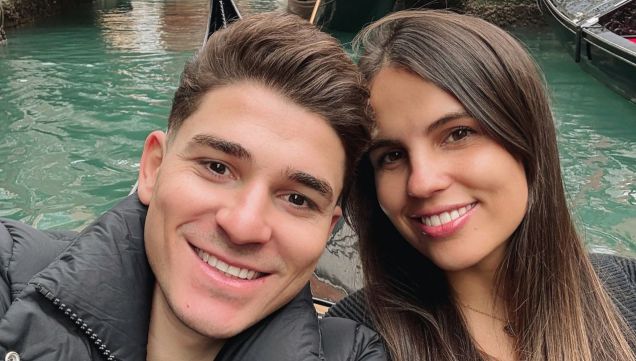 Emilia Ferrero, Julián Álvarez