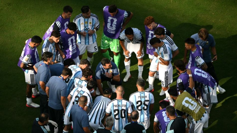 La Selección Argentina junto al DT Lionel Scaloni