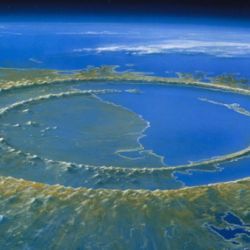Chocó a una velocidad estimada de 64.000 kilómetros por hora, formando el cráter de Chicxulub en México.