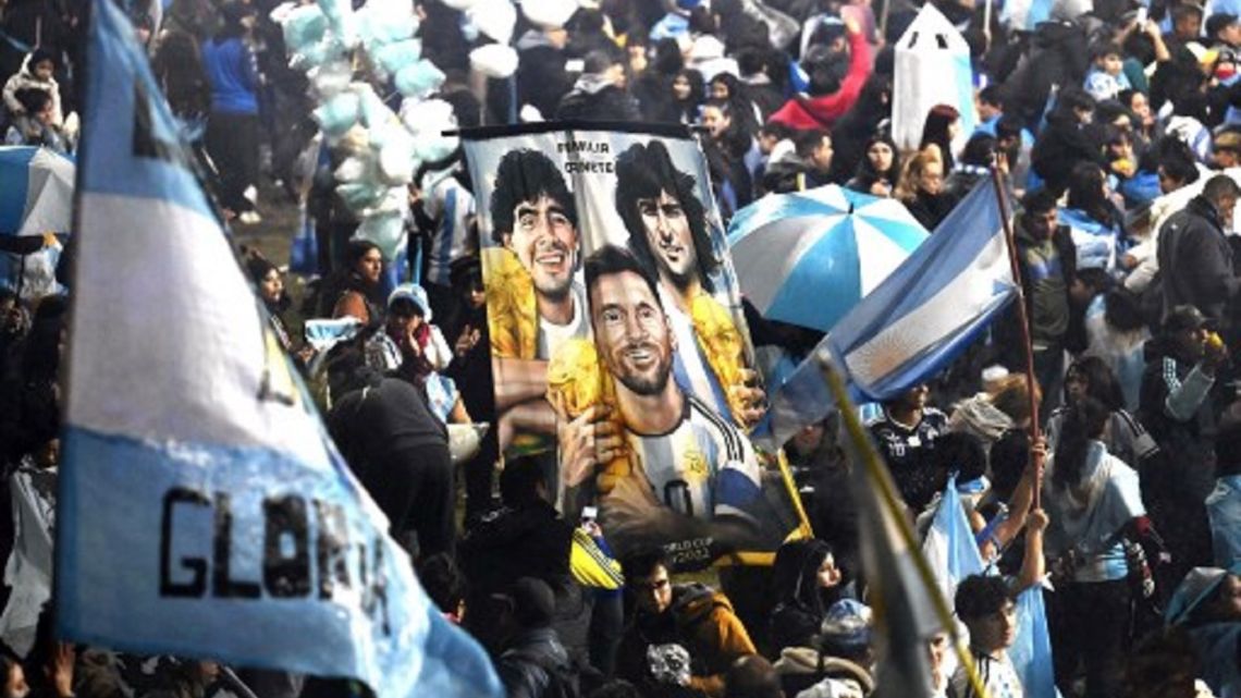 Dos mundiales: la gloria y el rechazo