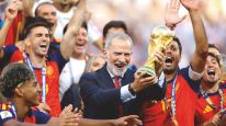 El rey Felipe VI con los jugadores de España en el Mundial 2026.
