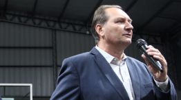 Pedro Dellarossa en carrera por la intendencia
