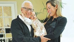 Eduardo y Elina Costantini con Kahlo Milagro