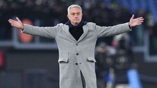 Jose Mourinho sobre el premio al mejor jugador: "Messi debió ganar el Balón de Oro"