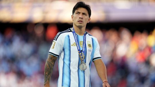 El fuerte mensaje de Lisandro Martínez tras la final: "La caída de los grandes..."
