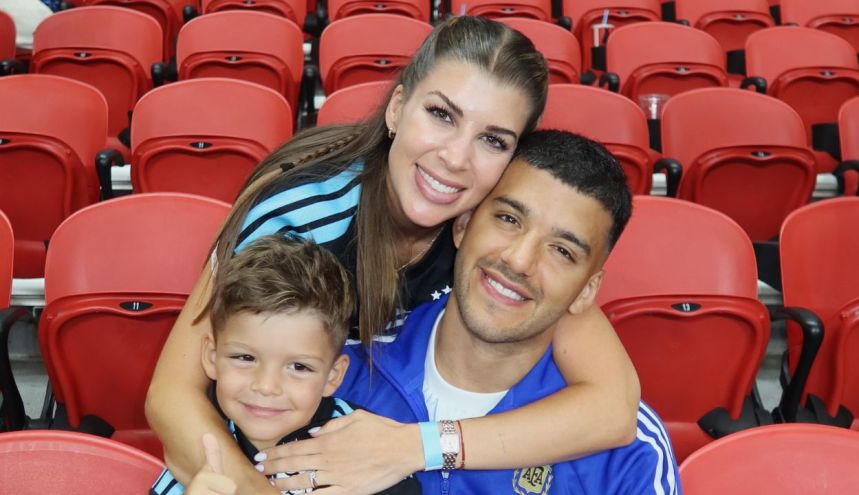 Rocío Esposito Suarez con Gerónimo Rulli y su hijo, Luca