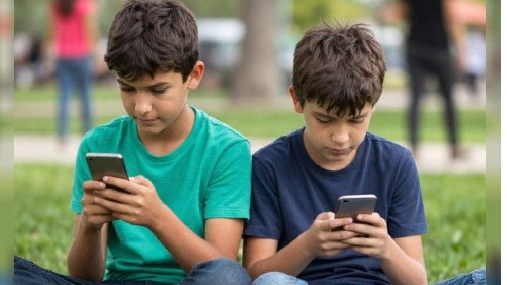 Qué decisión tomó el gobierno de Francia con respecto a las redes sociales y los niños.