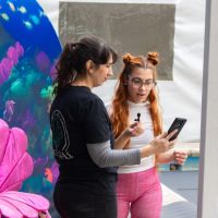 Escuela de Sirenas: la experiencia que invita a niños y familias a convertirse en sirenas y tritones por un día