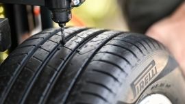 Cómo saber si los neumáticos del auto están para cambiar: las señales que no hay que ignorar