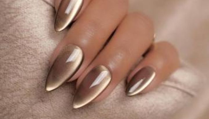 Manicura cat eye: qué es y por qué las uñas magnéticas vuelven a ser tendencia