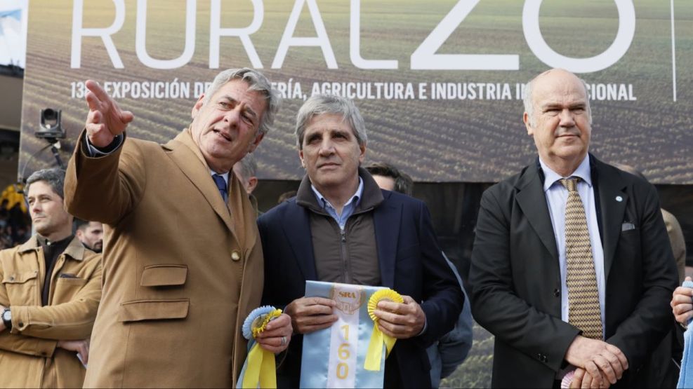 Luis Caputo visitó la Rural 23072026