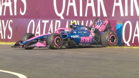 Franco Colapinto despistó y se fue contra el muro en la segunda práctica del GP Hungría de F1